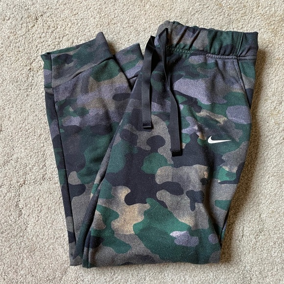 Nike 3/4 capris - Picture 1 of 1